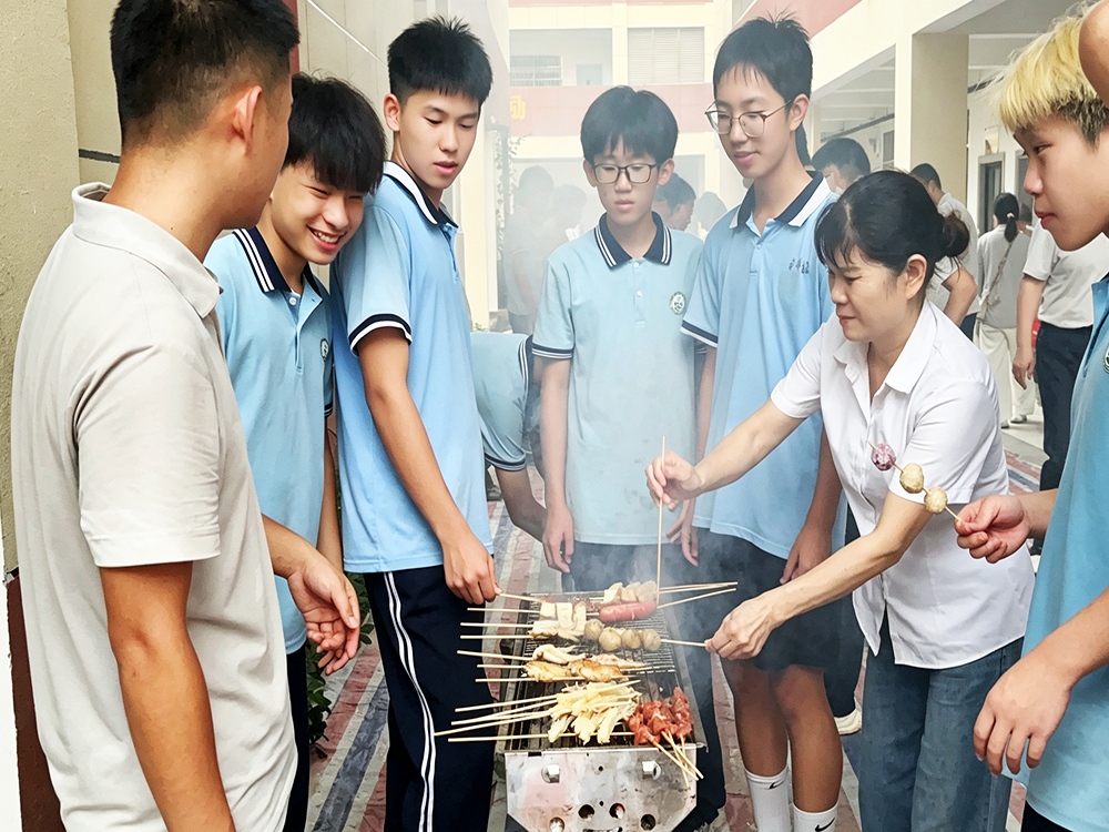 韶关孩子叛逆不听话学校怎么联系？本地寄宿培育机构选择指南