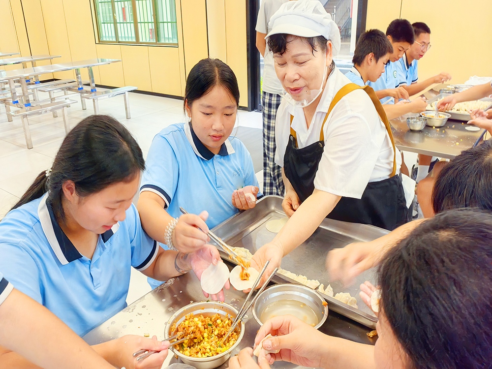 韶关有资质的叛逆少年改变学校联系方式怎么找